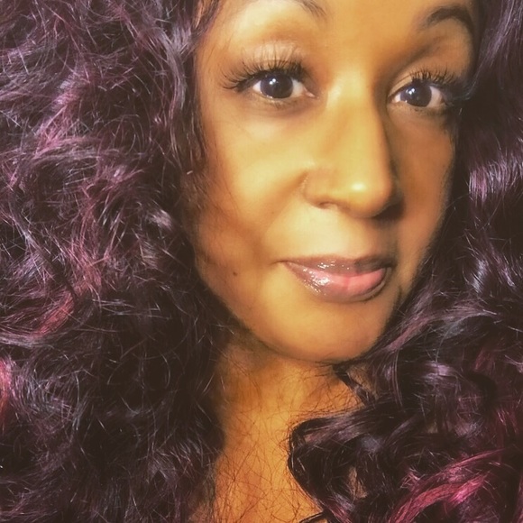 Meet your Posher, Ann - Picture 1 of 1